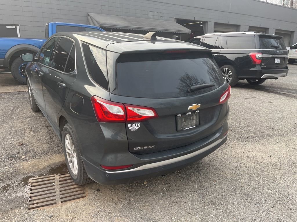 Used 2020 Chevrolet Equinox LT w/ Driver Convenience Package image 10