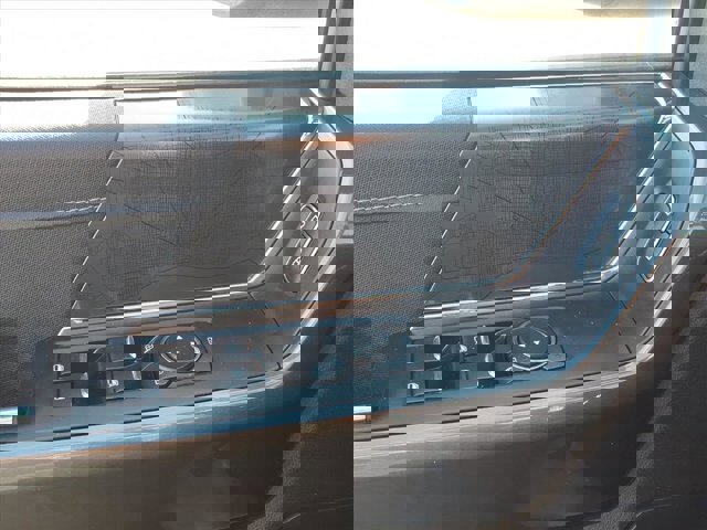 Certified 2022 Ford F150 XLT w/ Equipment Group 302A High image 21