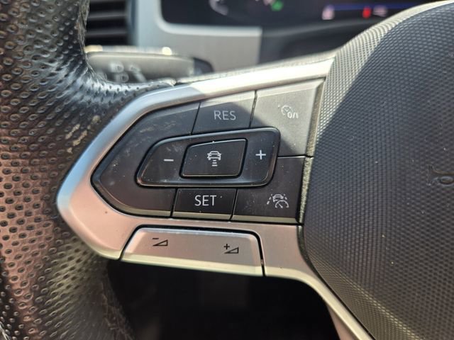 Used 2021 Volkswagen Atlas Cross Sport SEL Premium R-Line w/ Cross Sport MDO Package AWD/4WD image 28