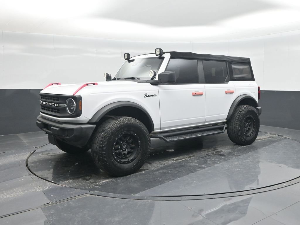 Certified 2021 Ford Bronco 4-Door AWD/4WD image 2