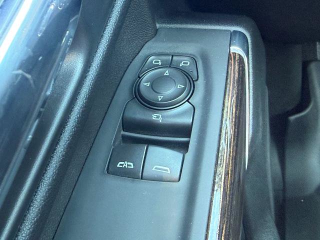 Used 2025 GMC Sierra 3500 SLE w/ SLE Convenience Package AWD/4WD image 21