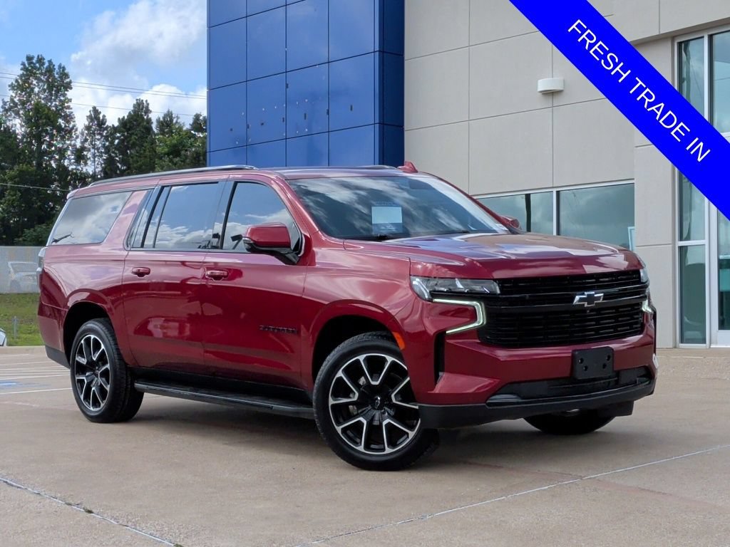 Used 2023 Chevrolet Suburban RST w/ Luxury Package AWD/4WD video 1