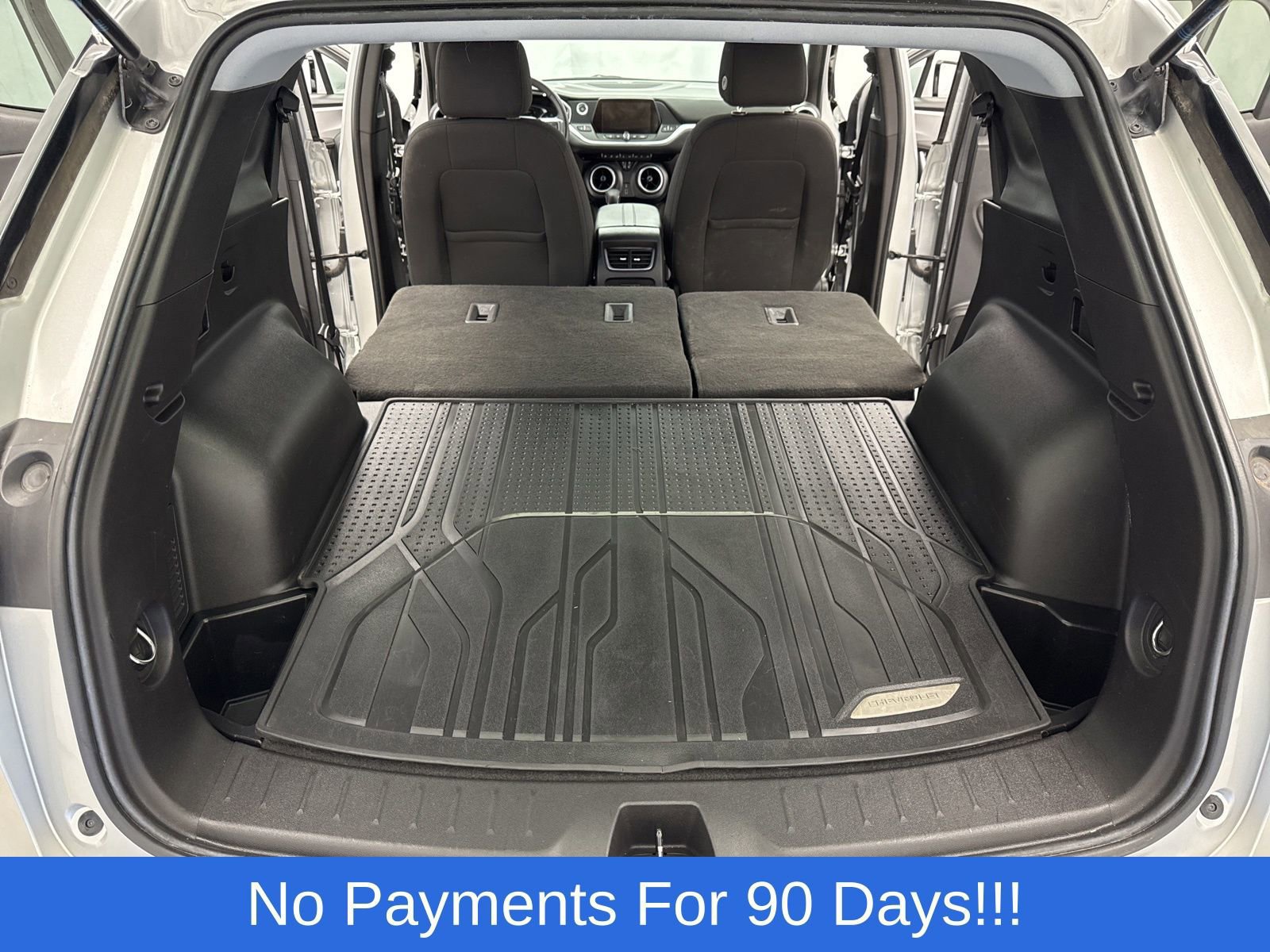 Used 2022 Chevrolet Blazer LT w/ LPO, Black Grille Bar Package image 39