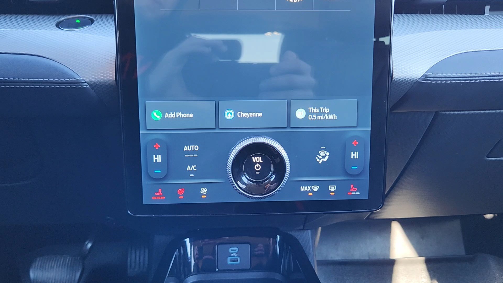 Certified 2023 Ford Mustang Mach-E Select w/ Comfort Package Lite image 15