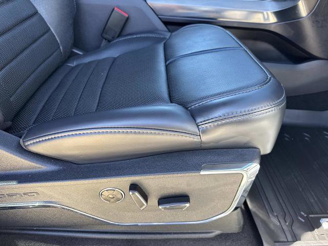 Certified 2025 Ford F150 Platinum w/ FX4 Off-Road Package image 12