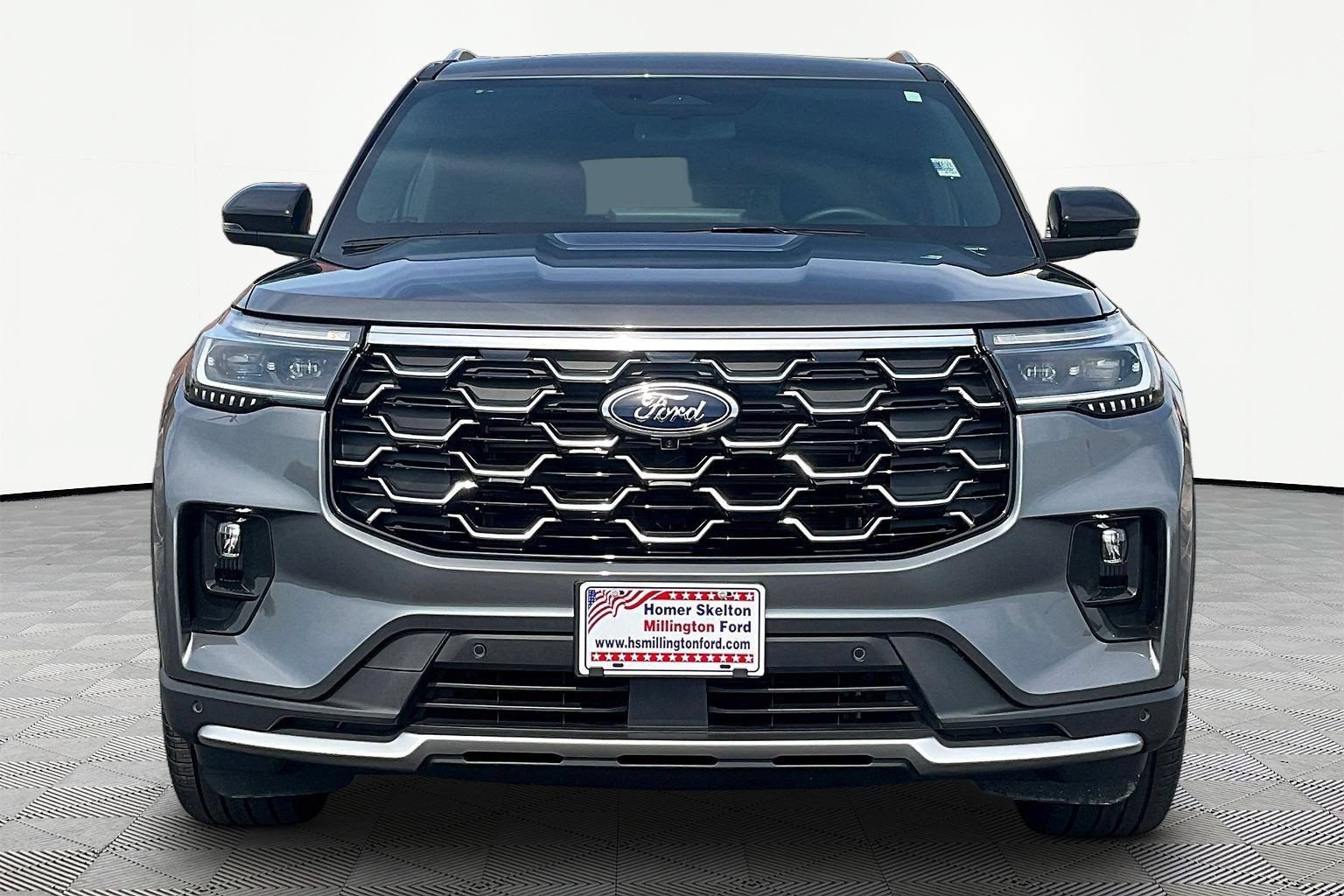 Certified 2025 Ford Explorer Platinum w/ Ultimate Package RWD image 3