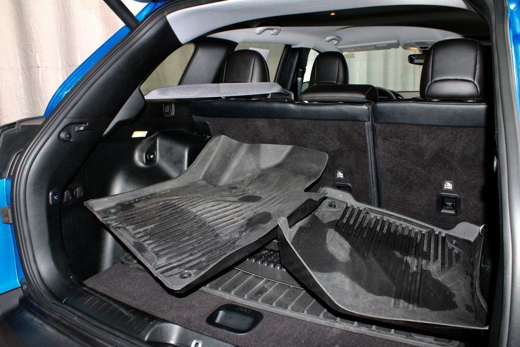 Used 2022 Jeep Cherokee Latitude Lux w/ Mopar Interior Package image 12