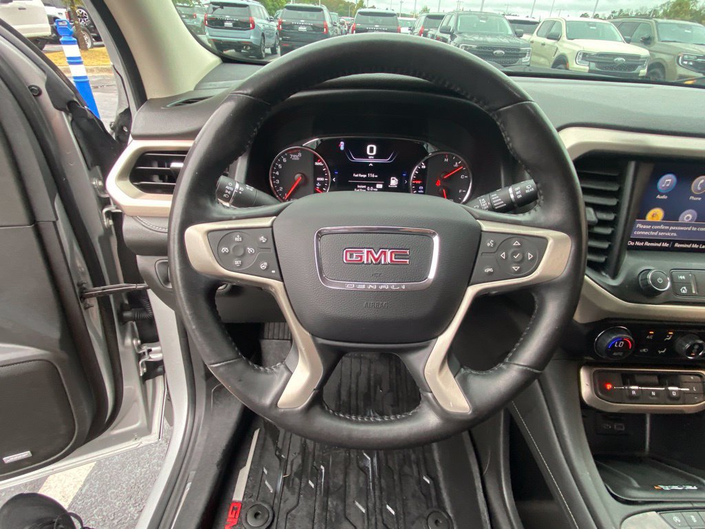 Used 2020 GMC Acadia Denali AWD/4WD image 13