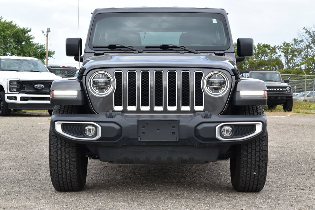 Used 2022 Jeep Wrangler Unlimited Sahara w/ LED Lighting Group AWD/4WD image 2