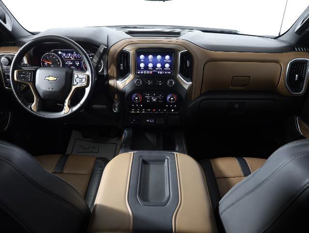 Used 2021 Chevrolet Silverado 1500 High Country w/ Technology Package image 12