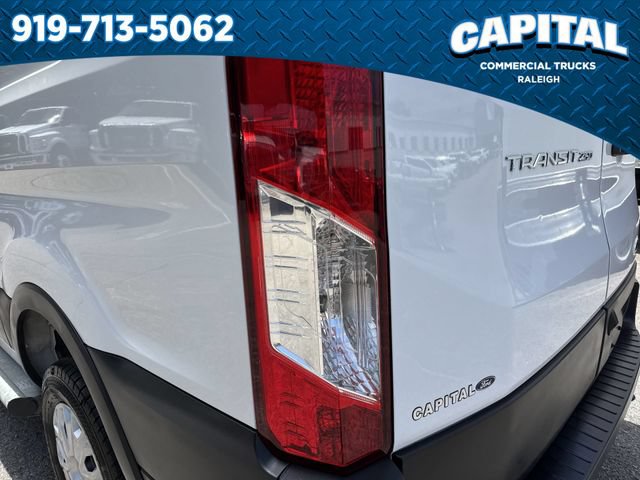 Certified 2025 Ford Transit 250 Low Roof w/ Exterior Upgrade Package RWD image 17