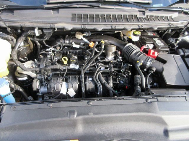 Certified 2022 Ford Edge Titanium w/ Class II Trailer Tow Package image 36