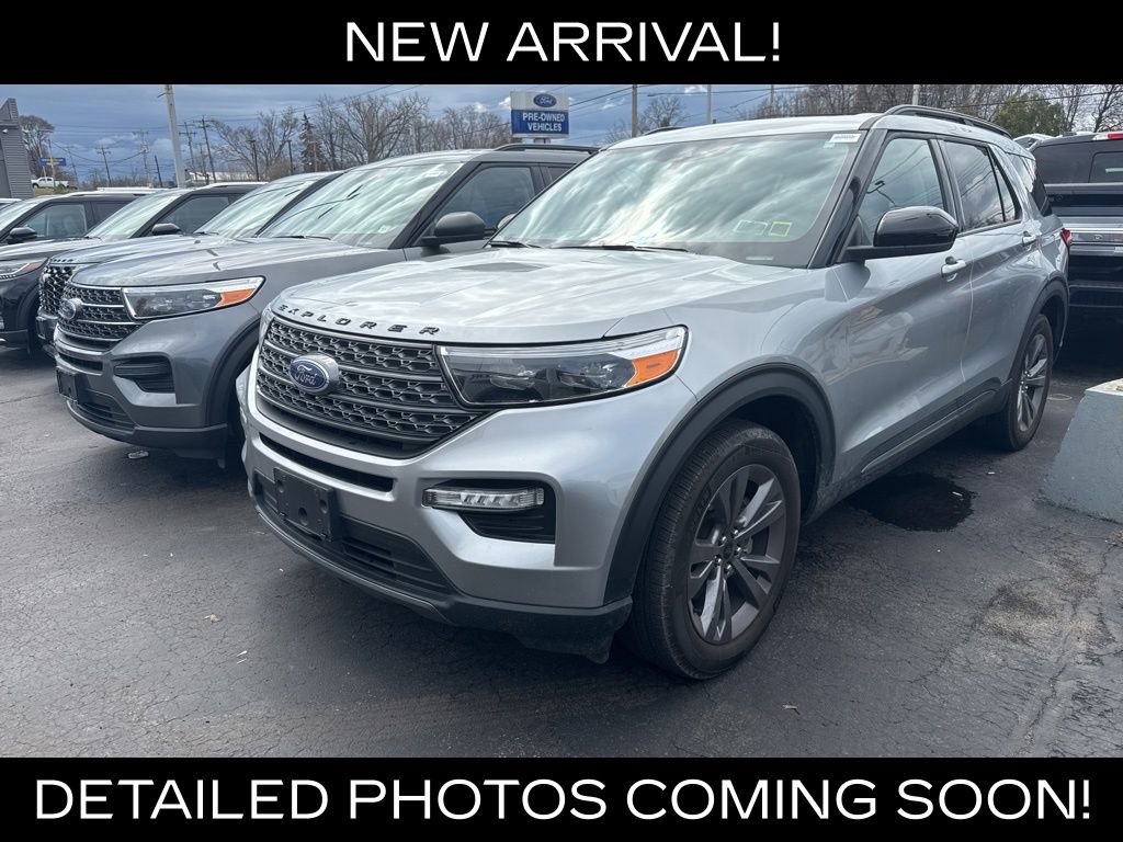 Certified 2023 Ford Explorer XLT w/ Equipment Group 202A
