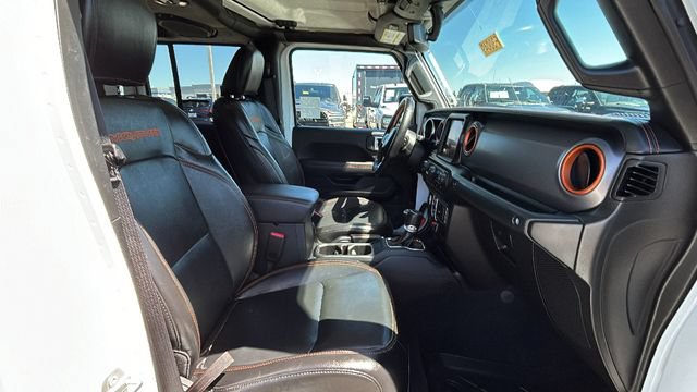 Used 2023 Jeep Gladiator Mojave w/ Cold Weather Group AWD/4WD image 11