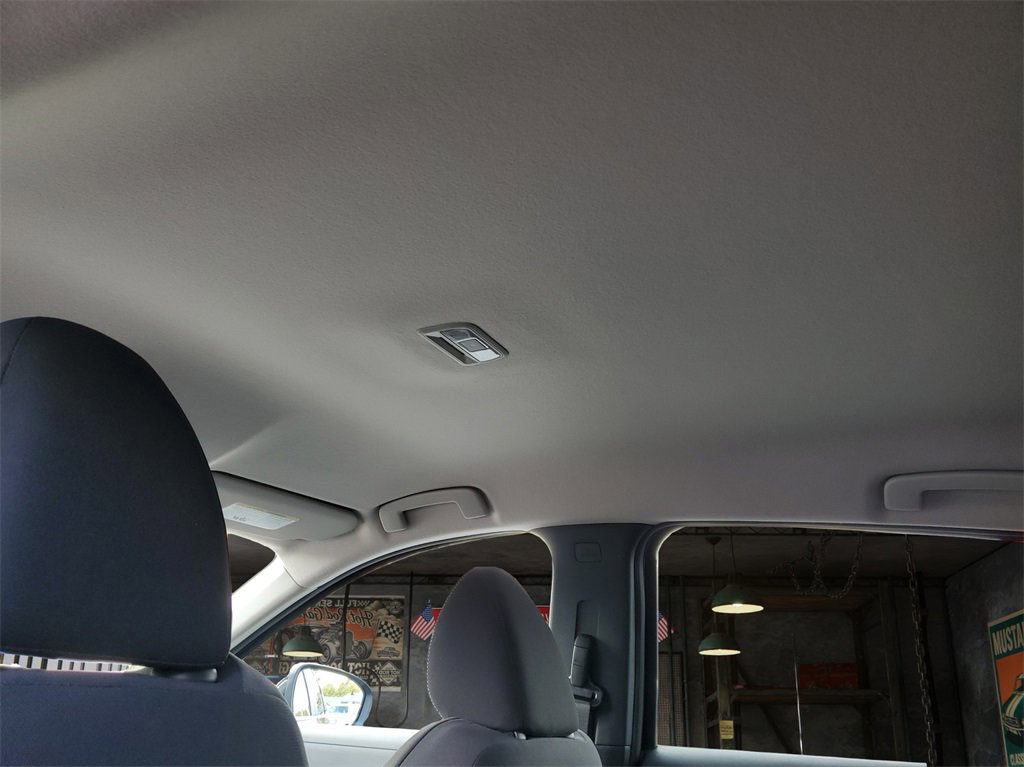 Used 2025 Nissan Kicks SV image 41