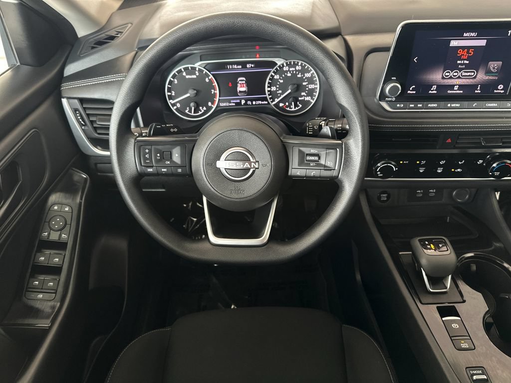 Used 2024 Nissan Rogue S FWD image 13