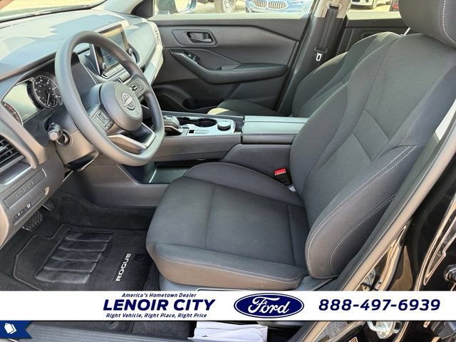 Used 2024 Nissan Rogue S AWD/4WD image 10