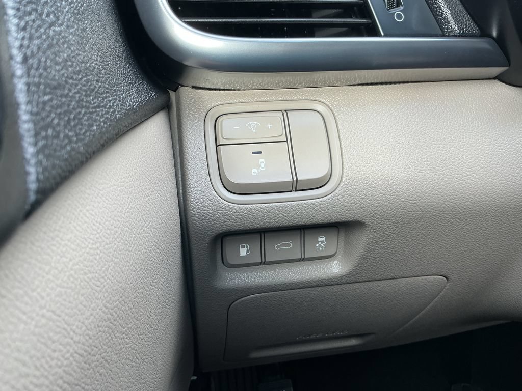 Used 2018 Kia Optima EX FWD image 26