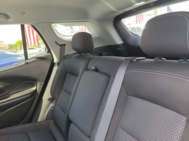 Used 2023 GMC Terrain SLE w/ Driver Convenience Package FWD image 13