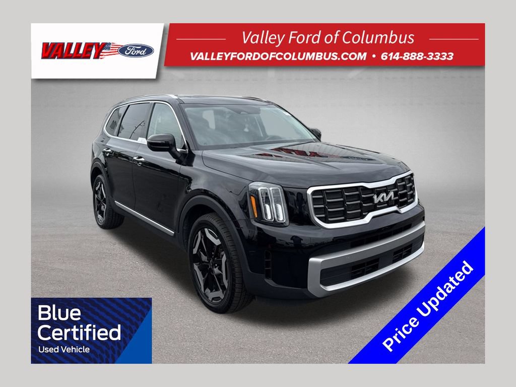 Used 2023 Kia Telluride S w/ S Sunroof Package