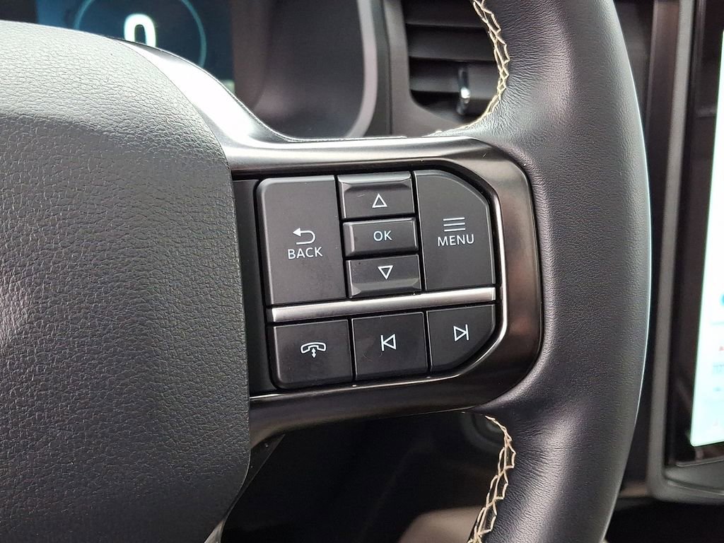 Certified 2023 Ford Expedition Max Platinum image 24