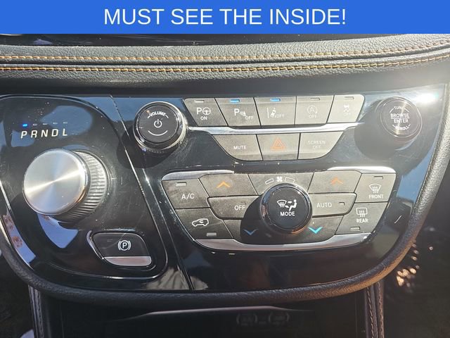 Used 2022 Chrysler Pacifica Pinnacle image 25