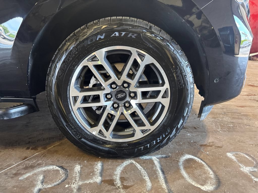 Certified 2025 Ford Expedition Max Active AWD/4WD image 21