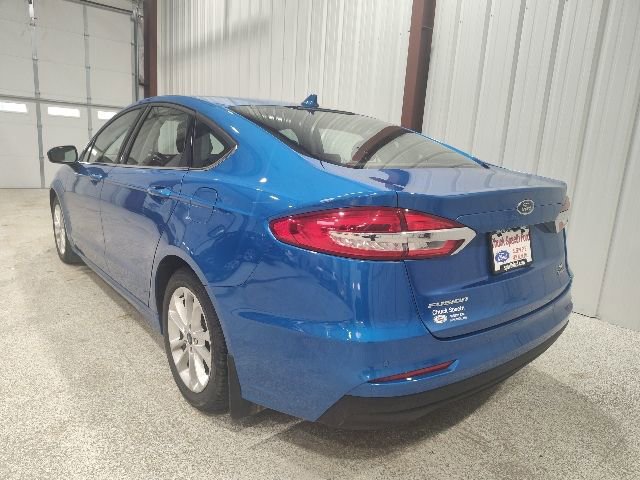 Certified 2020 Ford Fusion SE image 6
