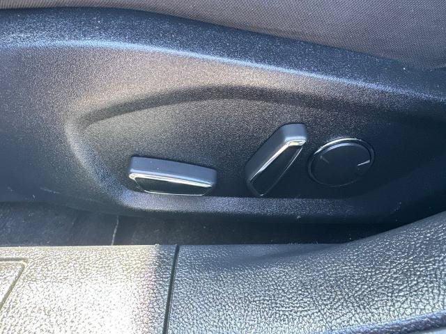Certified 2019 Ford Fusion SE FWD image 17