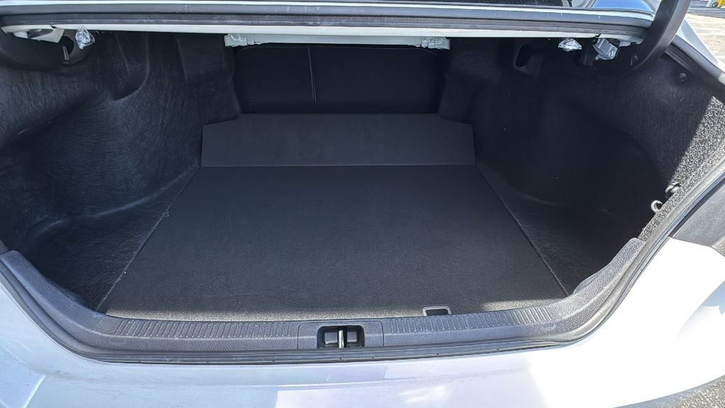 Used 2023 Toyota Camry SE FWD image 24