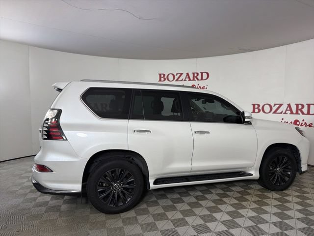 Used 2023 Lexus GX 460 Luxury w/ Sport Design Package AWD/4WD image 9