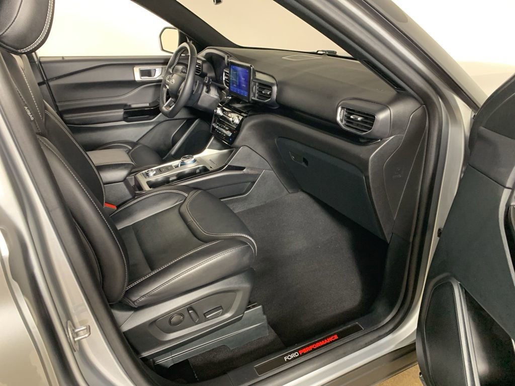 Certified 2024 Ford Explorer ST AWD/4WD image 42