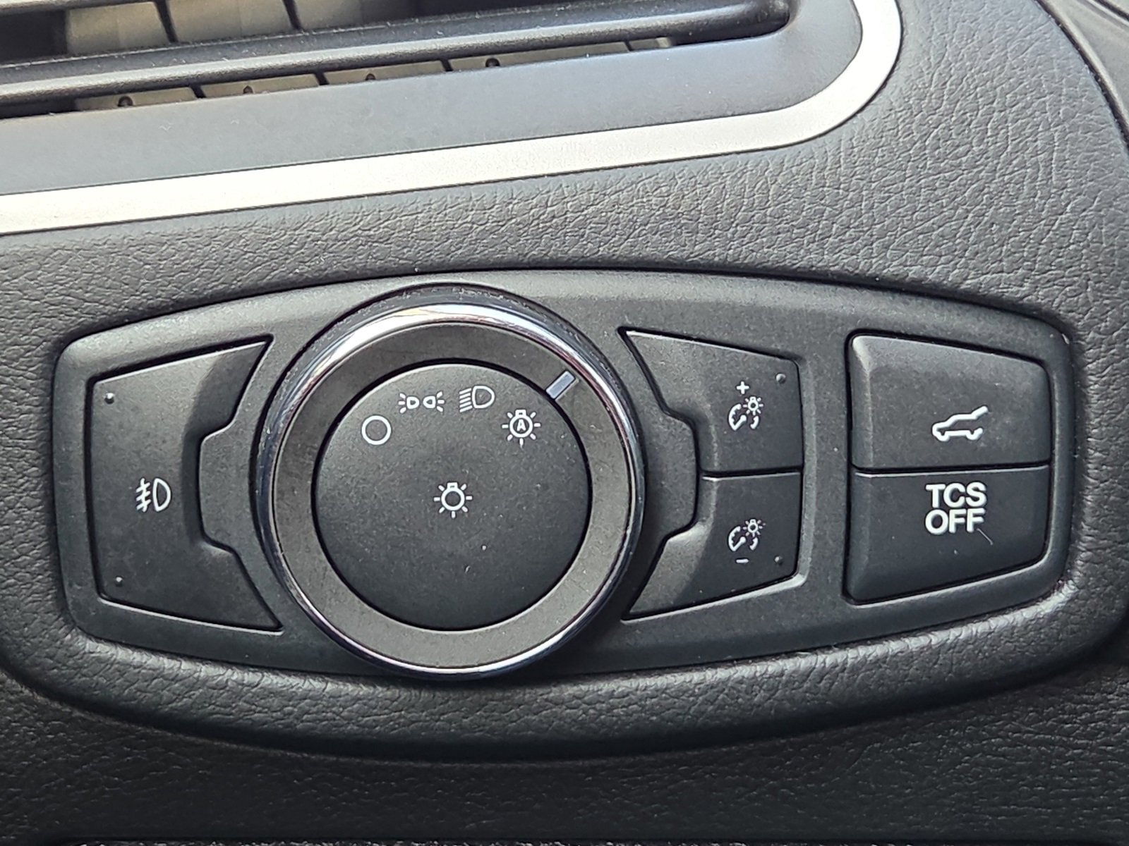 Certified 2022 Ford Edge SEL w/ Convenience Package image 20