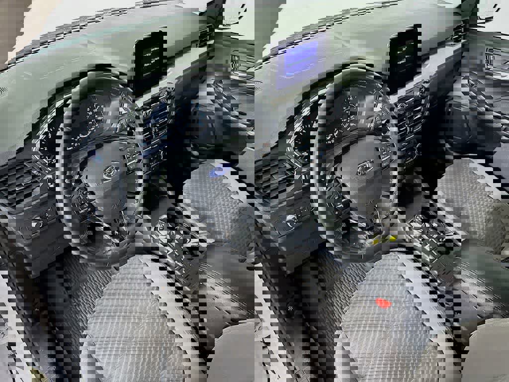 Certified 2022 Ford Escape SE w/ Cold Weather Package image 9