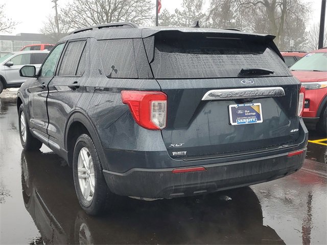 Certified 2023 Ford Explorer XLT image 2