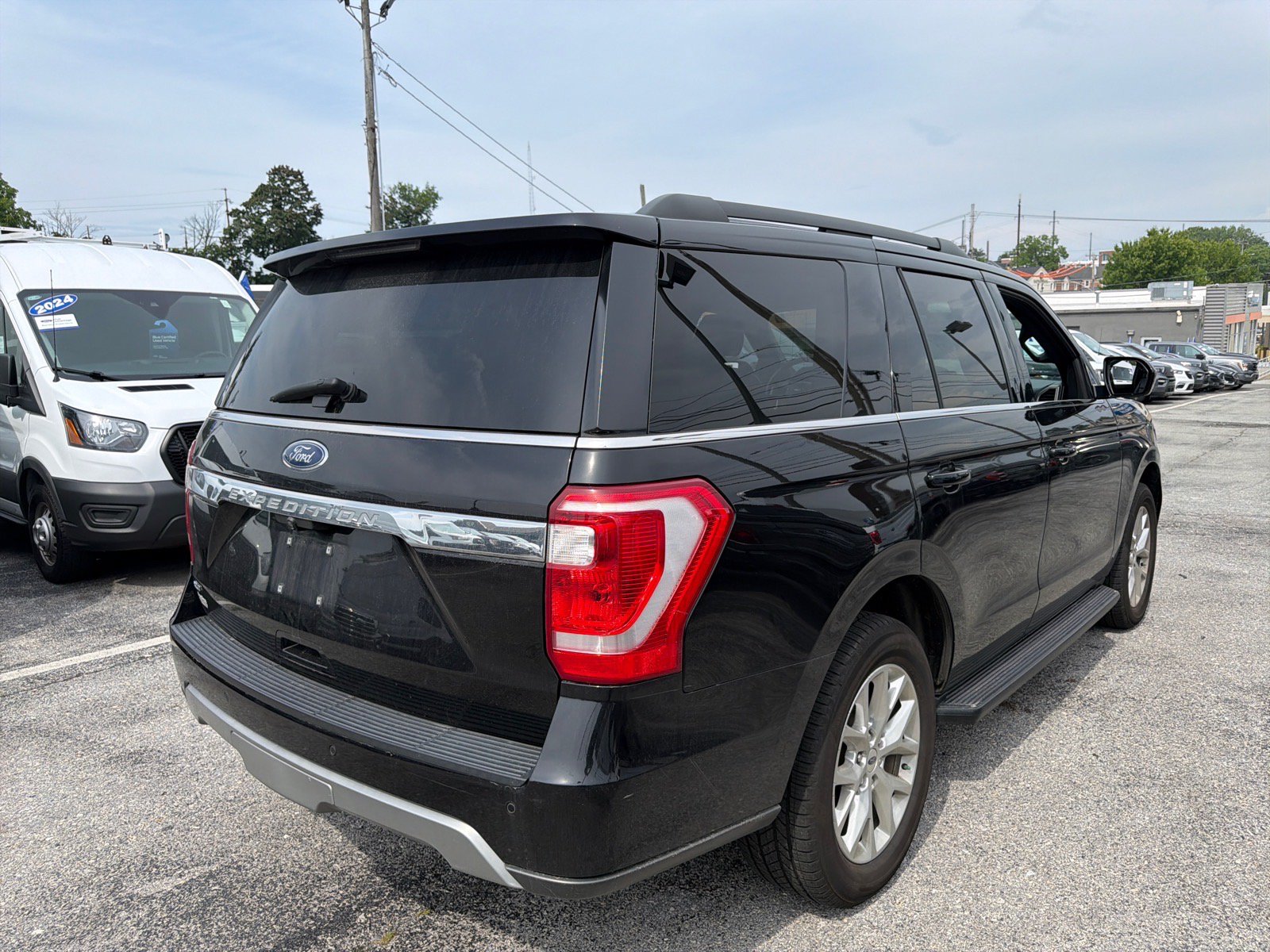 Certified 2021 Ford Expedition XLT AWD/4WD image 4
