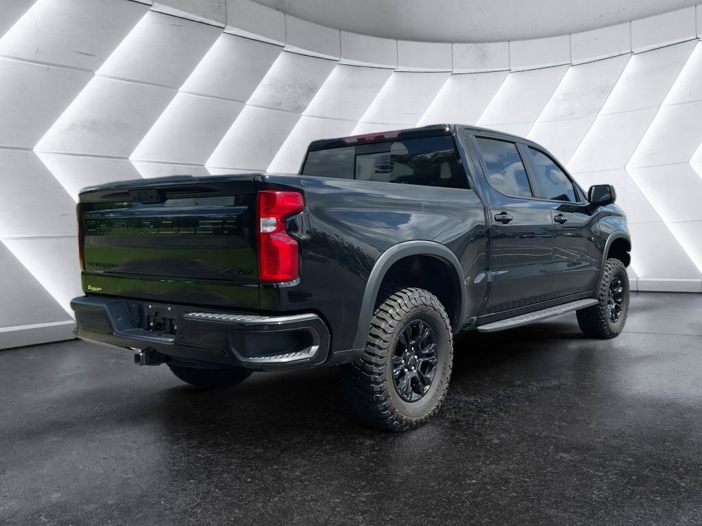 Used 2025 Chevrolet Silverado 1500 ZR2 w/ Technology Package AWD/4WD image 7