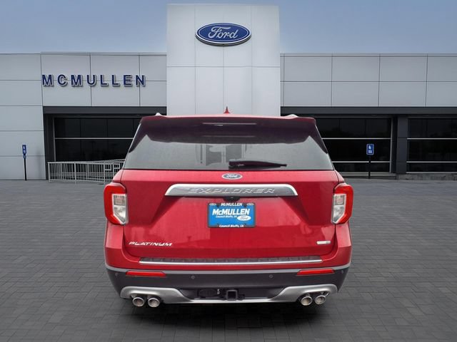 Certified 2020 Ford Explorer Platinum w/ Premium Technology Package AWD/4WD image 4