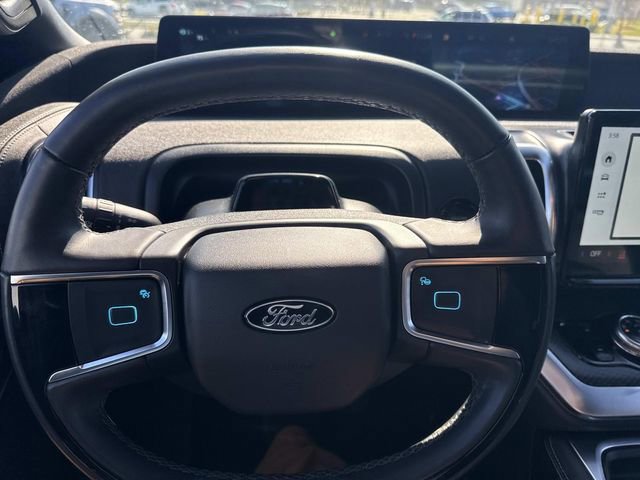 Certified 2025 Ford Expedition Platinum w/ Stealth Performance Package AWD/4WD image 36