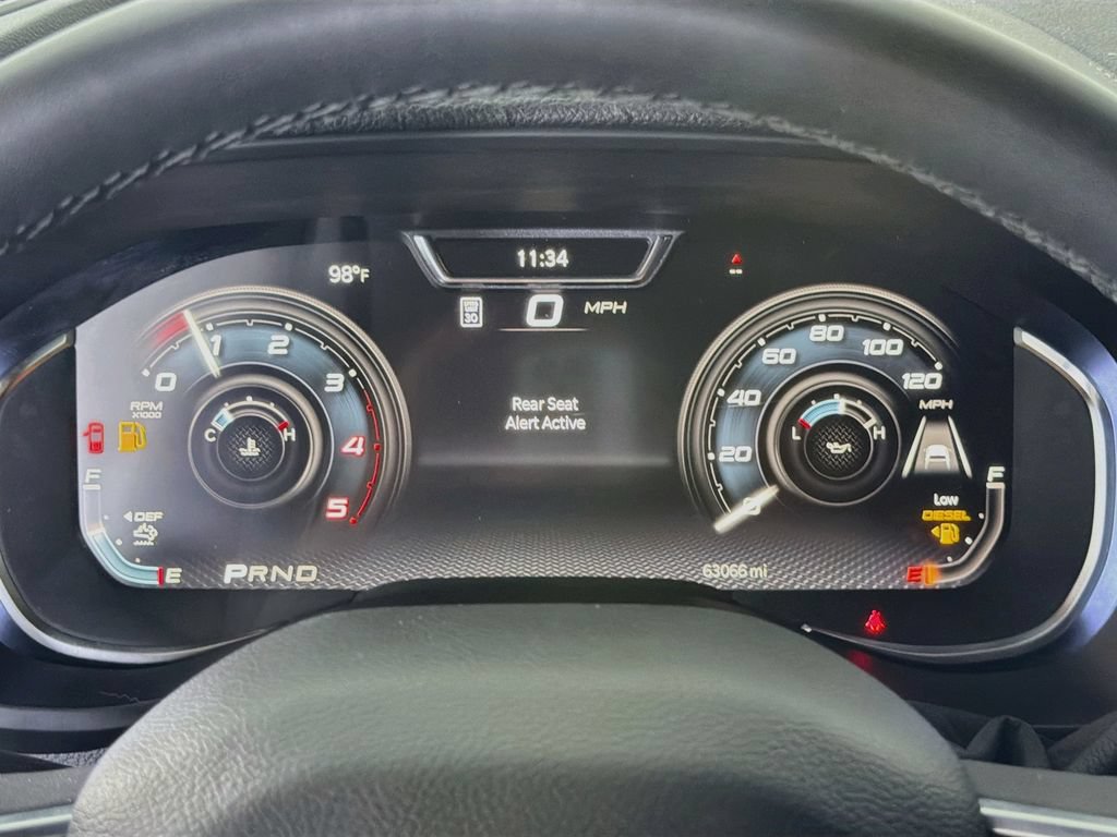 Used 2025 RAM 2500 Laramie AWD/4WD image 16