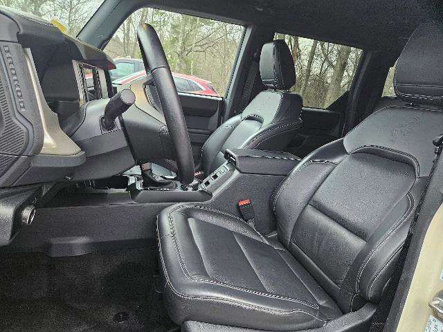 Certified 2025 Ford Bronco Outer Banks AWD/4WD image 7