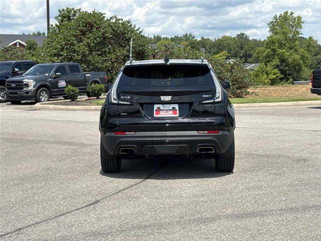 Used 2023 Cadillac XT4 Sport AWD/4WD image 6