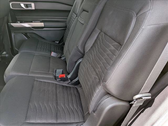 Certified 2021 Ford Explorer XLT w/ Class III Trailer Tow Package image 14