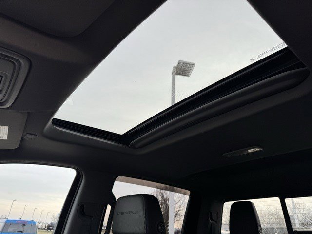 Used 2021 GMC Sierra 1500 Denali w/ Driver Alert Package II image 20