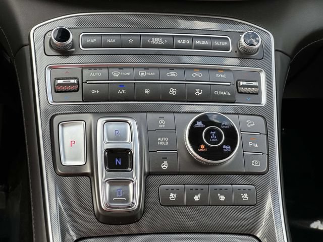 Used 2021 Hyundai Santa Fe Limited AWD/4WD image 19