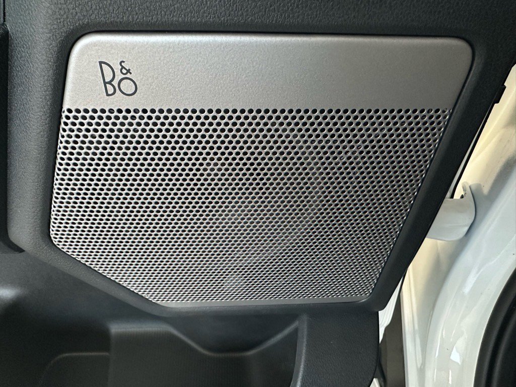 Certified 2023 Ford F150 Lariat w/ Equipment Group 502A High image 40