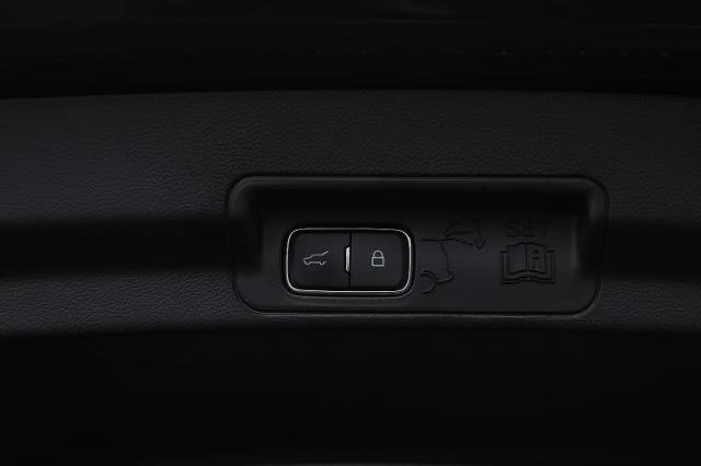 Certified 2025 Ford Explorer ST AWD/4WD image 13
