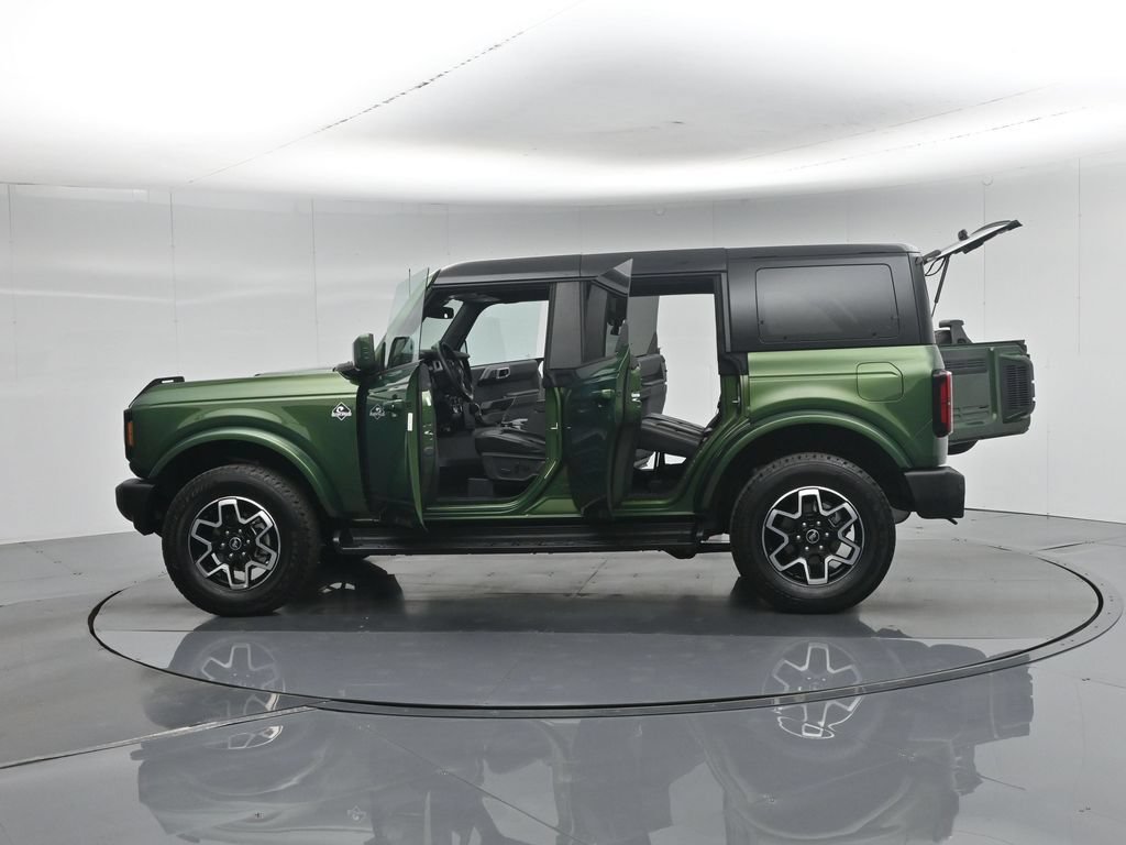 Certified 2025 Ford Bronco Outer Banks AWD/4WD image 38