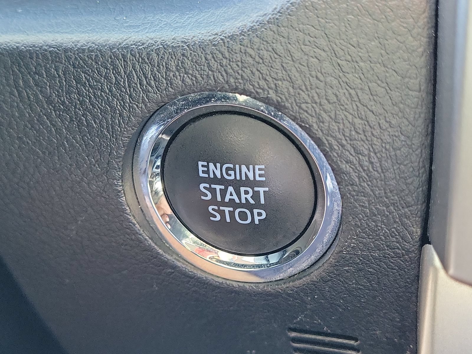 Used 2022 Toyota 4Runner SR5 RWD image 27