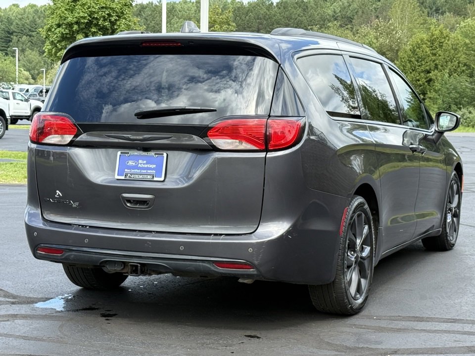 Used 2020 Chrysler Pacifica Touring-L Plus video 2